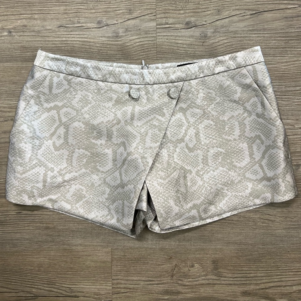 Jenni Kayne Metallic Snakeskin Silk Skort Size 8